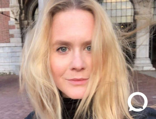 Suz Temko es una persona intersexual pero tuvo que sufrir 10 años hasta poder aceptarlo: "Si iba al médico por un catarro, se inventaban cualquier excusa para poder hacer una exploración "ahí abajo""