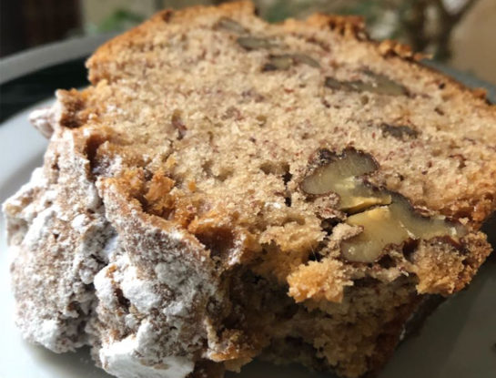 Budín de banana liviano para un desayuno súper fit y muy saludable