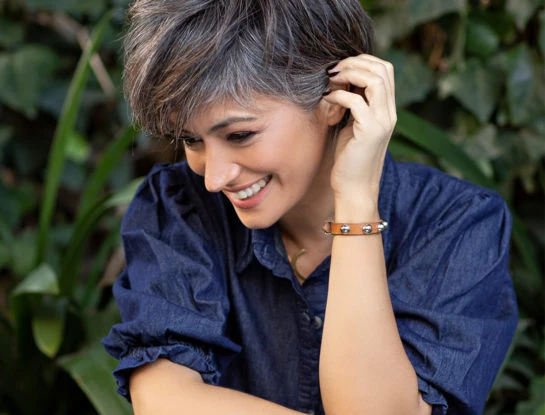 Carla Conte habla de su nuevo look: "Mis canas me convirtieron en una mujer más fuerte y libre"