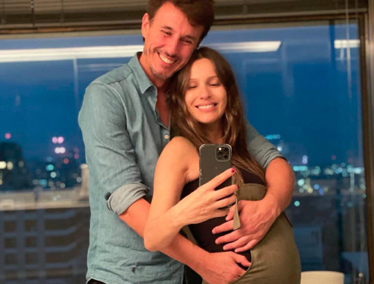 Fin de semana romántico de Pampita y su marido Roberto García Moritán, con video incluído
