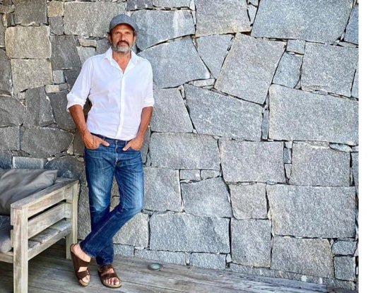 La increíble historia de Federico Alvarez Castillo: de chico, conoció la pobreza; de la mano de una oportunidad de lo más extraña, se convirtió en un exitoso y millonario empresario textil e inmobiliario