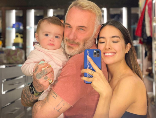 Sharon Fonseca y Gianlucca Vacchi celebraron el cumplemes de su hija Blu Jerusalema