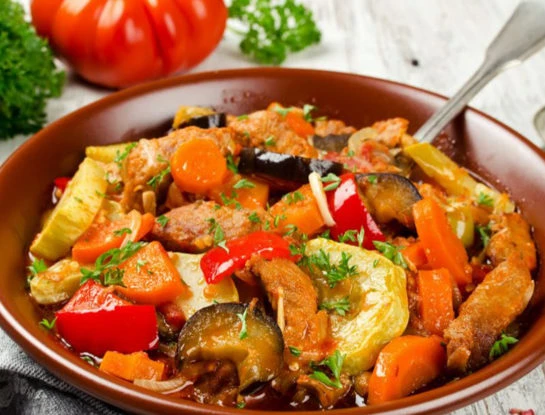 Ola de frío polar: la receta del guiso de verduras light del doctor Cormillot