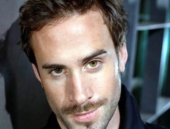 Joseph Fiennes explicó por qué "El cuento de la criada" desafía al patriarcado