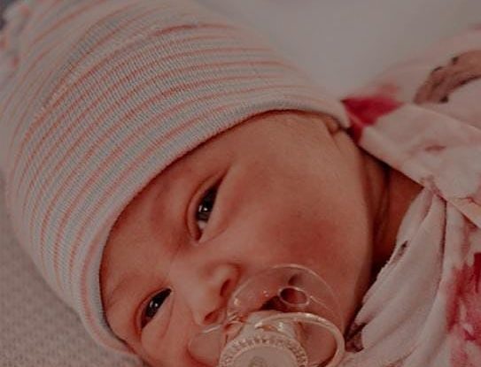 Vida Isabelle, la hija de Natti Natasha tiene 5 días y ya superó el millón de seguidores en Instagram