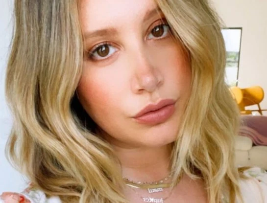 Ashley Tisdale y una dura reflexión sobre la maternidad: "Ojalá alguien me hubiera dicho lo difícil que iba a ser"