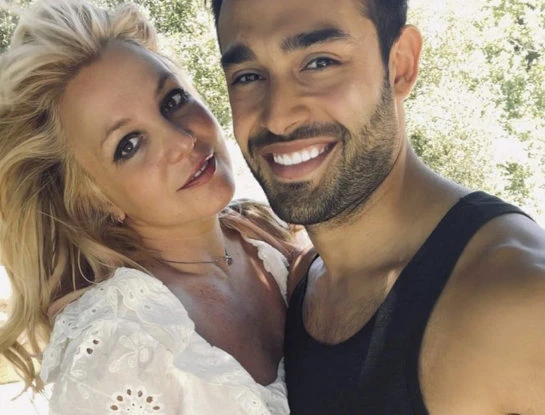Quién es Sam Asghari, el hombre con el cual Britney Spears se casará por tercera vez: es modelo y figura del fitness, están juntos desde 2016 y fue su pilar en la batalla legal contra su padre