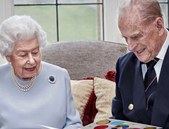 El conmovedor gesto de la Reina Isabel en el cumpleaños 100 del duque de Edimburgo