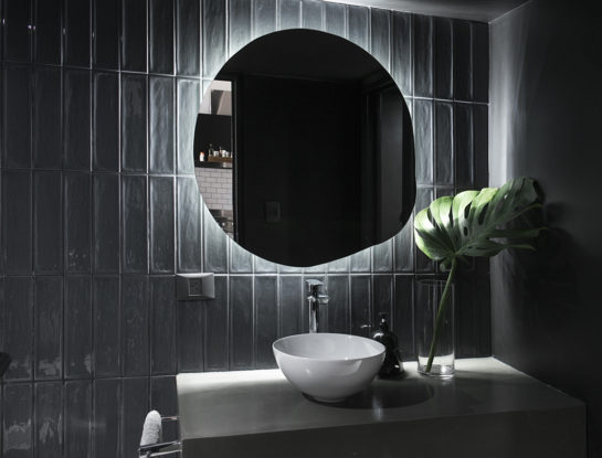 Video deco: un baño de película y funcional