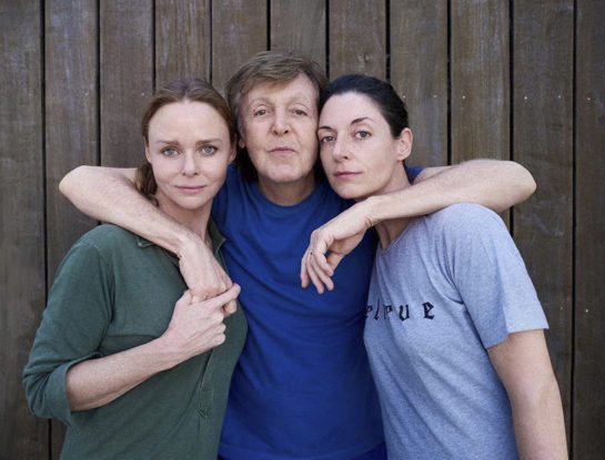 Así homenajearon Stella y Mary McCartney a su papá Paul en el día de su cumpleaños