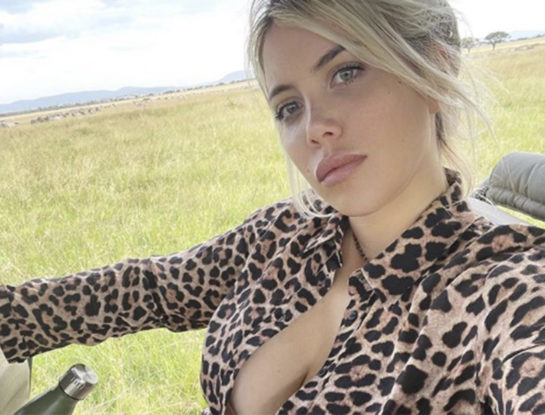 Solamente Wanda Nara puede darse el lujo de salir de safari con esta cartera
