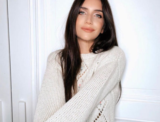 Zaira apuesta a un look militar chic que vas a querer copiar