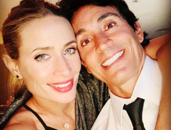 La historia de amor de Ivana Saccani y Sebastián Estevanez: se conocieron en un desfile de Para Ti, llevan 20 años juntos y esperan su cuarto hijo
