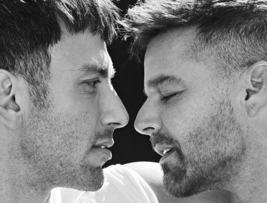 El detalle especial de Ricky Martin en la producción que hizo con su esposo para una revista erótica