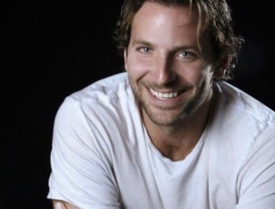 La increíble casa de Bradley Cooper en New York: tiene varios pisos, 5 baños y su vecina más cercana es Julia Roberts