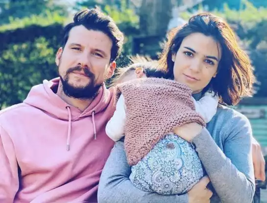 La historia de amor de Agustina Cherri y Tomás Vera: están juntos hace 9 años y acaban de ser padres por segunda vez