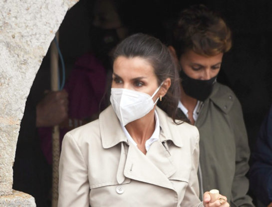 Así se lookea Letizia Ortiz para un día de lluvia