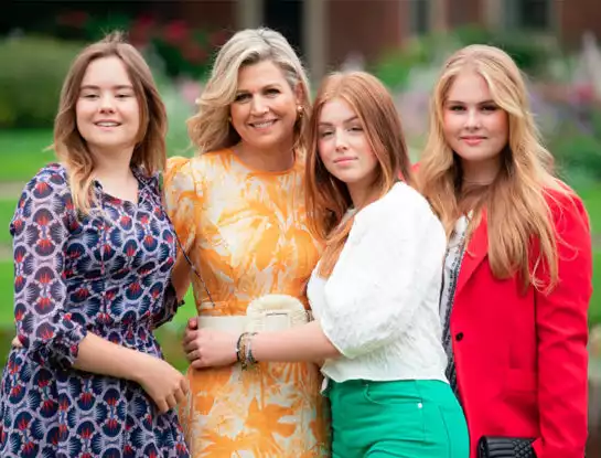 Las fotos de Máxima con su familia antes de que Alexia se mude a Gales (donde será compañera de la princesa Leonor)