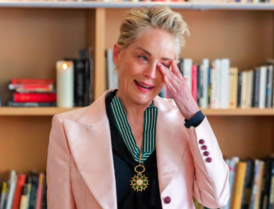 Sharon Stone, conmovida hasta las lágrimas