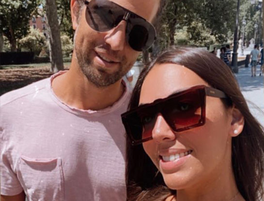 Las primeras fotos de Floppy Tesouro y Ezequiel Pereira, su novio, de vacaciones en Ibiza