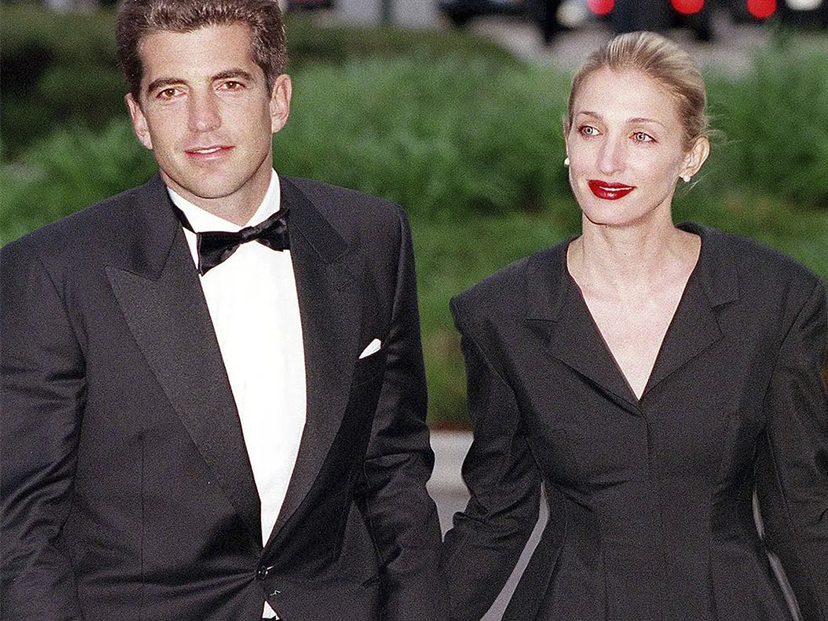 La historia de amor de John Kennedy Junior y Carolyn Bessette: del glamour a la muerte trágica