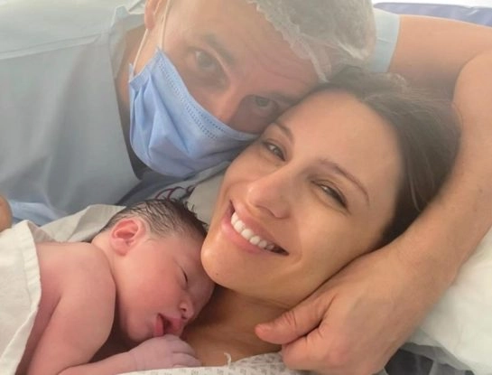 El primer posteo de Pampita con Ana, la hija que tuvo con Roberto García Moritan