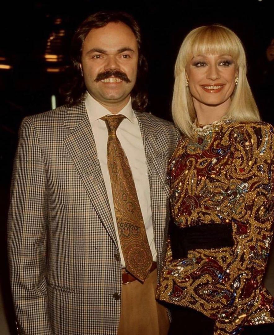 Raffaella Carra Tuvos Dos Grandes Amores Pero Por Que Nunca Se Caso Revista Para Ti Raffaella Carra Tuvos Dos Grandes Amores Pero Por Que Nunca Se Caso Revista Para Ti