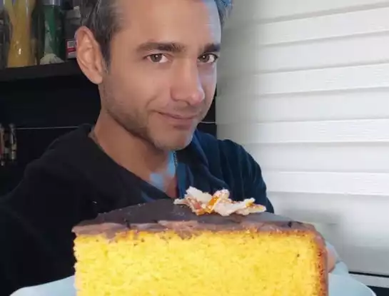 La receta del budín de naranja de Rodrigo Cascón es tan simple que se hace en una licuadora