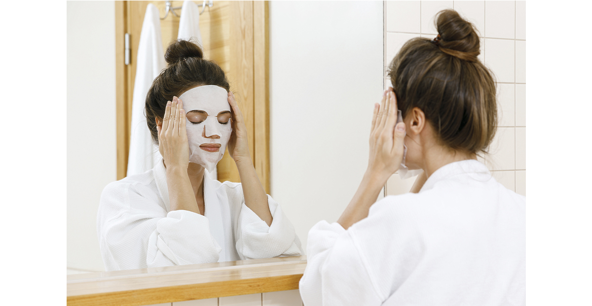 Cómo aplicar correctamente las sheet masks (y aprovechar todos sus