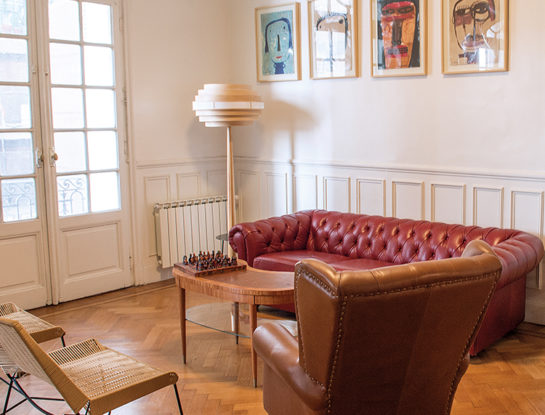 Video deco: así se recicló un semipiso con estilo francés