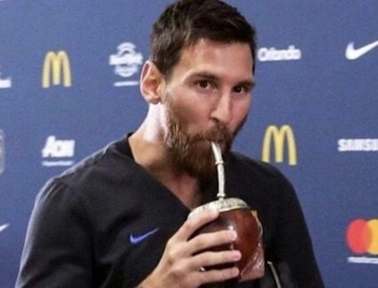Efecto Messi: los parisinos están fascinados con su pasión por el mate