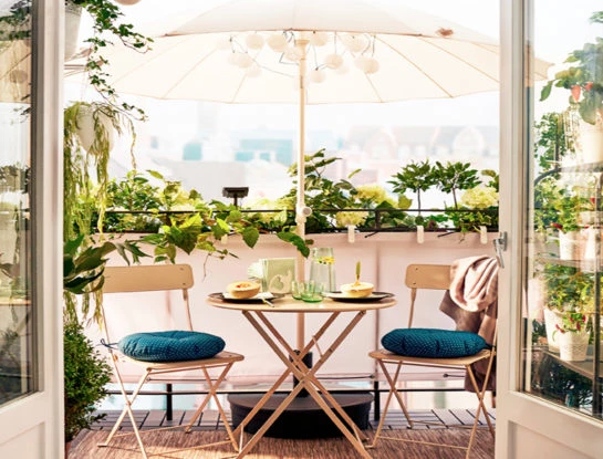Temporada de aire libre: 6 tendencias para poner a tono tu balcón o terraza