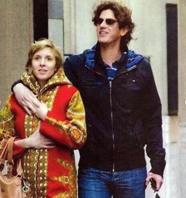 CARLA PETERSON Y MARTIN LOUSTEAU