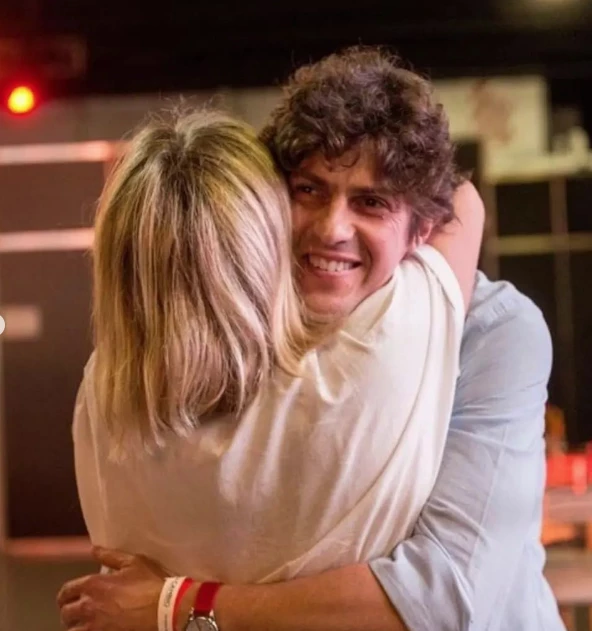 CARLA PETERSON Y MARTIN LOUSTEAU