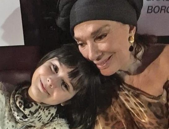 Quién es María Jesús, la nieta influencer de Graciela Borges: tiene 10 años, estudia teatro y saltó a la fama por imitar a su abuela