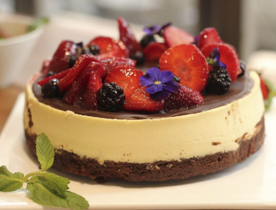 Temporada de frutillas: 3 recetas de postres riquísimos para aprovechar las frutas de estación