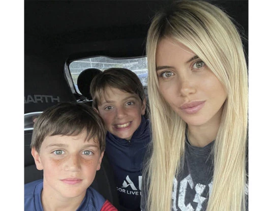 Así son los días de clase de los hijos de Wanda Nara en París