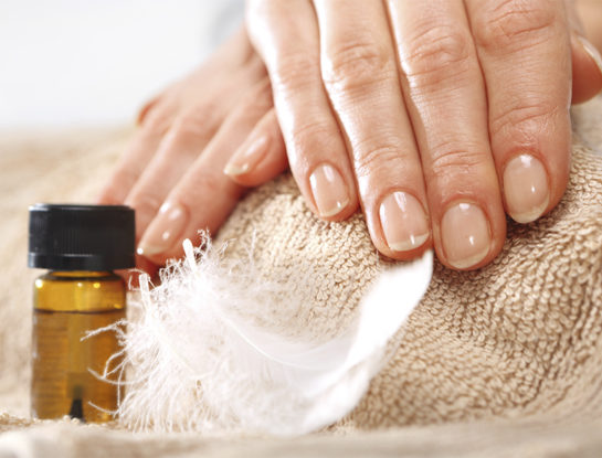 7 consejos para cuidar tus uñas en casa