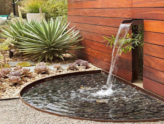 Las fuentes para decorar los jardines son tendencia esta temporada: mirá como incorporarlas