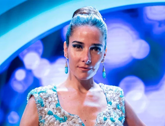 La historia del vestido bordado vintage que lució Juana Viale