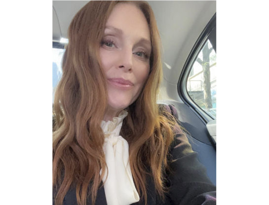 Julianne Moore lleva el corte ideal para mujeres de más de 60
