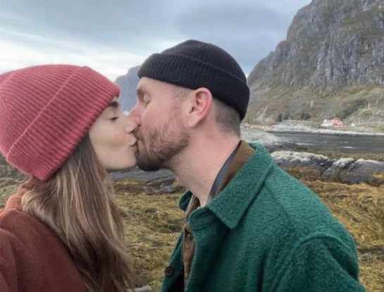 Así fue la romántica luna de miel de Lily Collins en Escandinavia