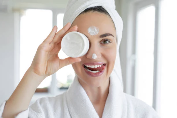 Avene, skincare, rutina de cuidado facial