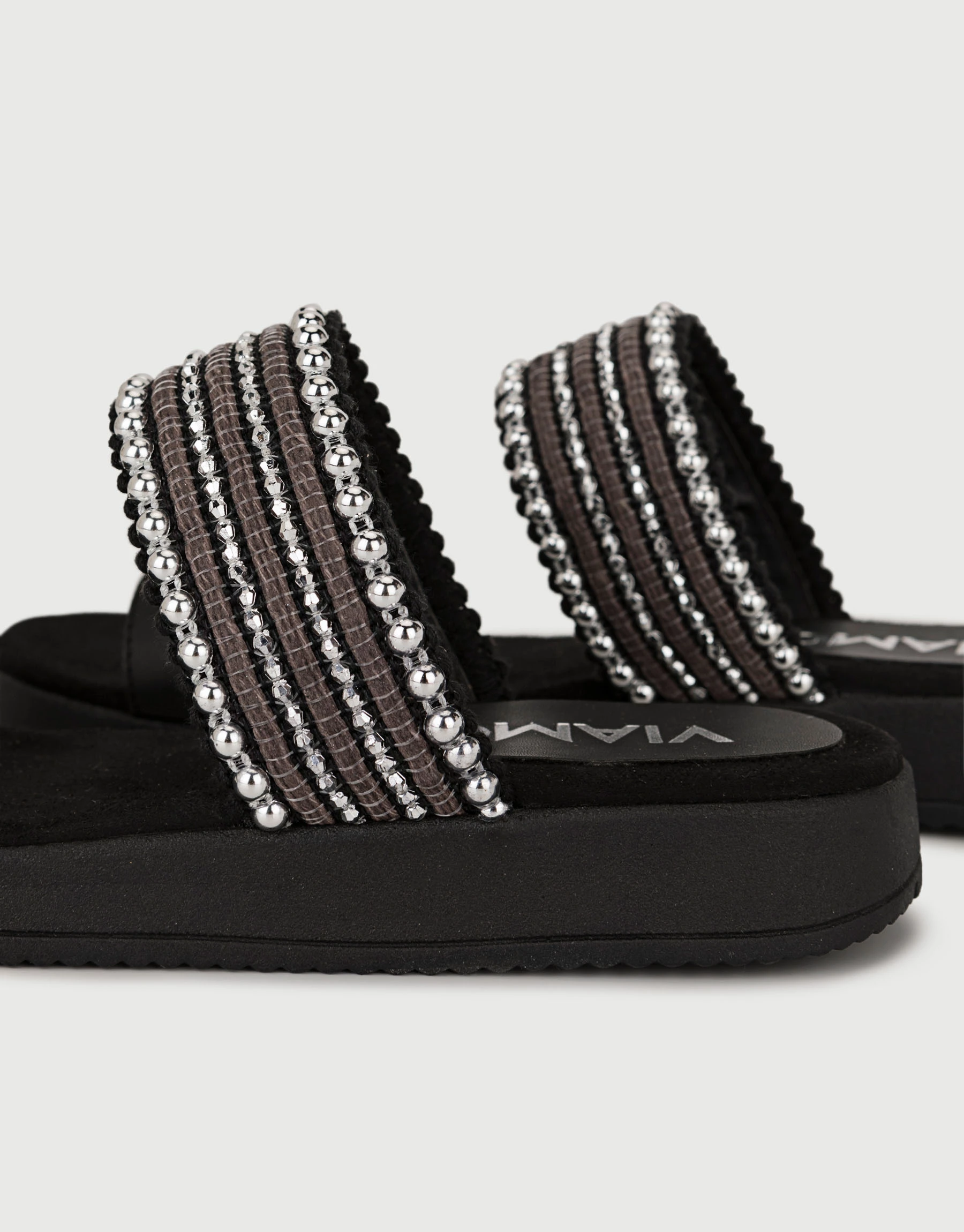 VIAMO, zapatos, mamá