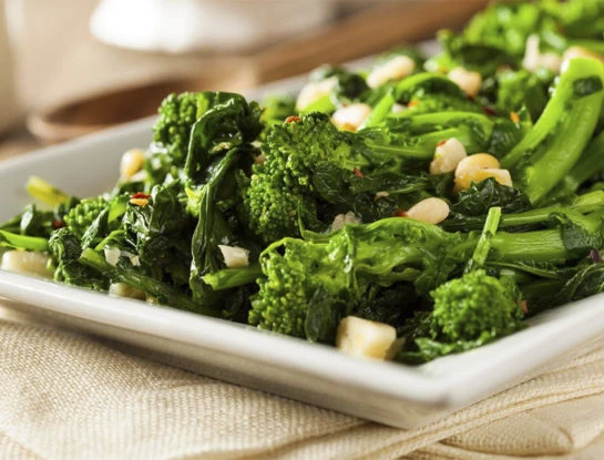 Por qué es fundamental comer brócoli (más dos recetas fáciles para probarlo)