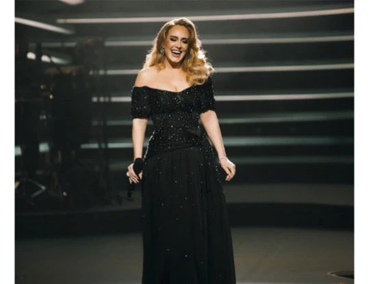 Adele se emocionó hasta las lágrimas al encontrarse con alguien muy especial