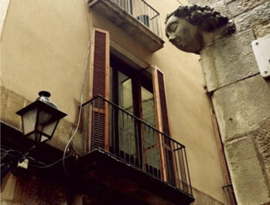 Bajo los cielos del mundo: Pablo Picasso, los burdeles y las "carassas" de Barcelona