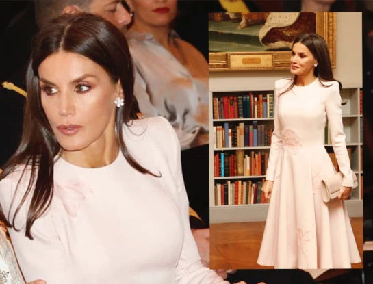 Letizia Ortiz tiene un vestido off white ideal para una novia de civil