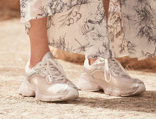 Estas zapatillas son la nueva obsesión de las fashionistas