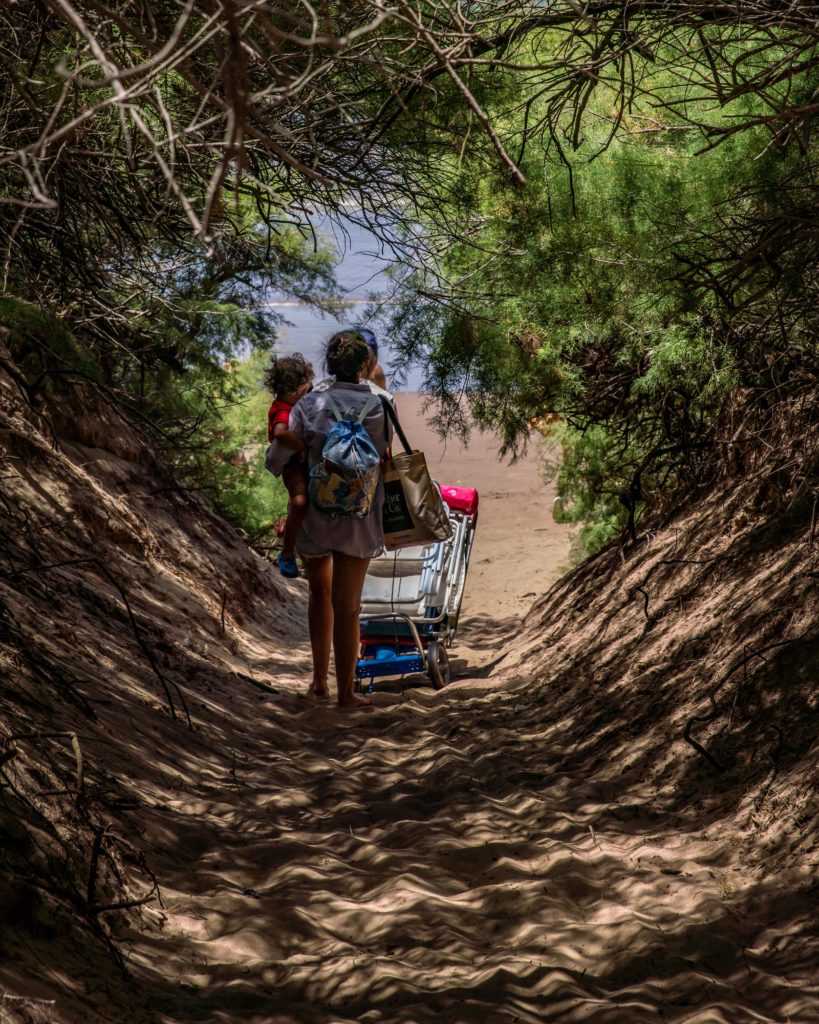 La imagen tiene un atributo ALT vacío; su nombre de archivo es FAMILIA-1-819x1024.jpg